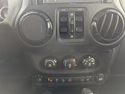 2012 Jeep Wrangler Unlimited Altitude