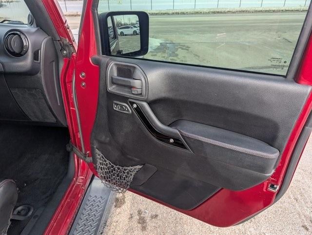 2012 Jeep Wrangler Unlimited Altitude