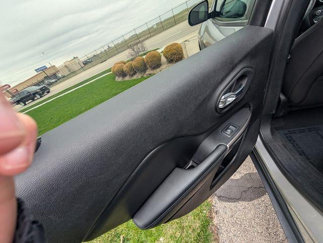 2020 Jeep Cherokee Latitude