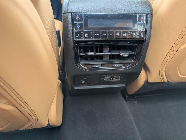 2024 Jeep Grand Cherokee Summit Reserve