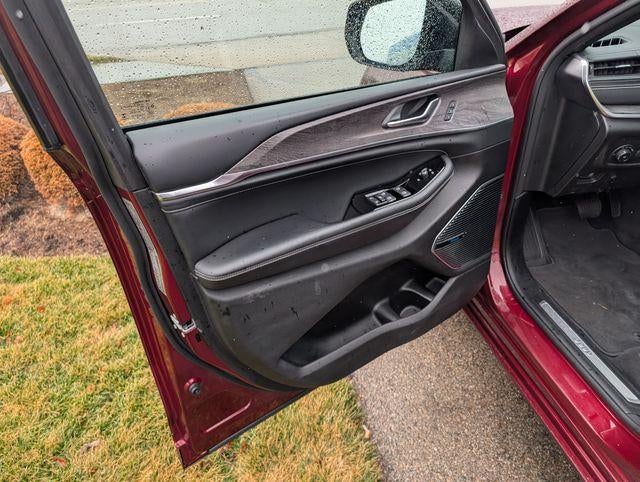 2022 Jeep Grand Cherokee L Overland