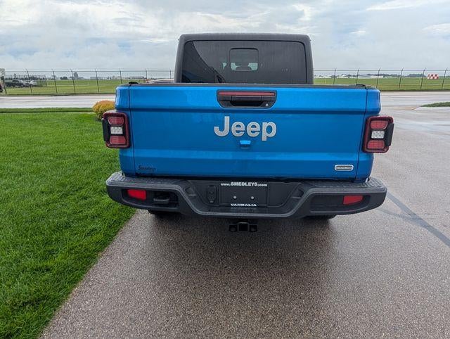 2021 Jeep Gladiator Overland