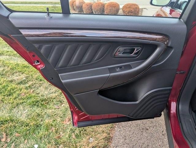 2018 Ford Taurus Limited