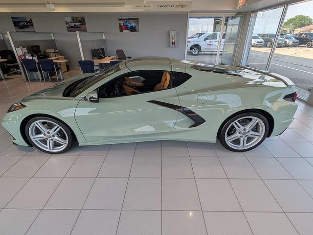 2024 Chevrolet Corvette Stingray 2LT