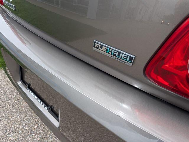 2011 Chevrolet Malibu LS w/1FL