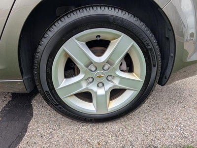 2011 Chevrolet Malibu LS w/1FL