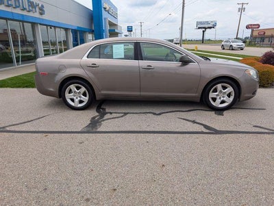 2011 Chevrolet Malibu LS w/1FL