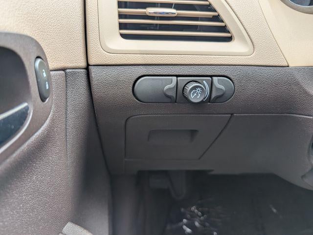 2011 Chevrolet Malibu LS w/1FL