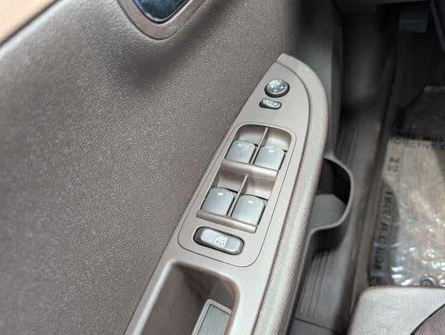 2011 Chevrolet Malibu LS w/1FL