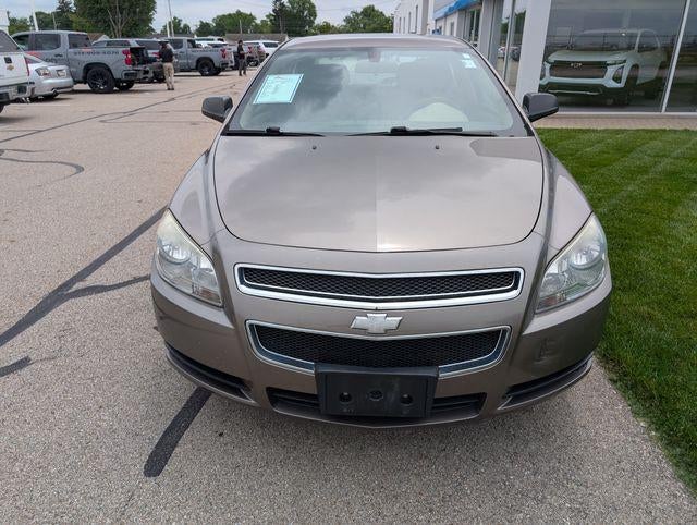 2011 Chevrolet Malibu LS w/1FL