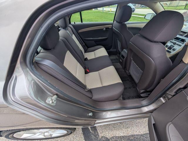2011 Chevrolet Malibu LS w/1FL