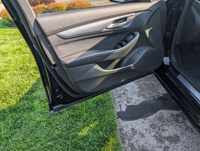 2022 Cadillac CT5 Premium Luxury