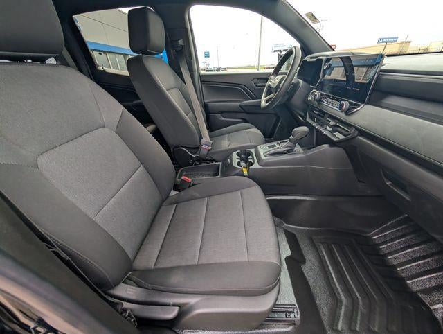 2023 Chevrolet Colorado WT