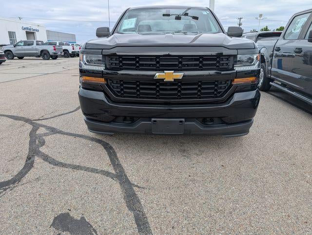 2017 Chevrolet Silverado 1500 Custom