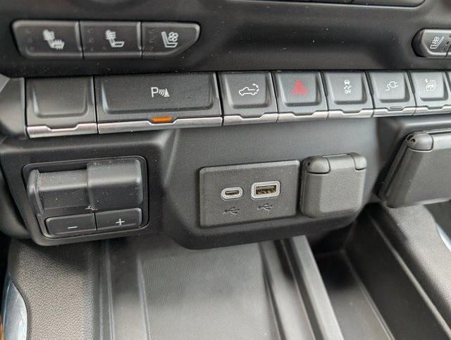 2022 Chevrolet Silverado 1500 LTD High Country