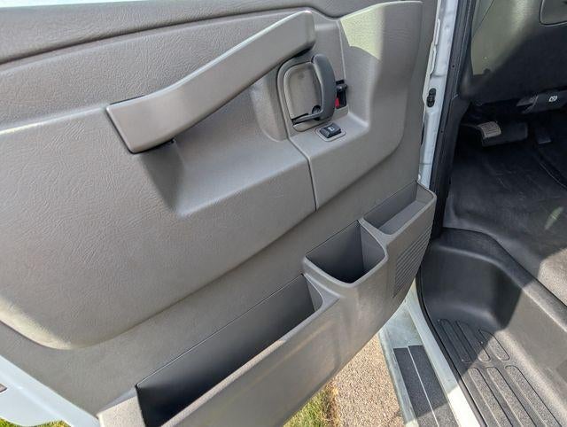2024 Chevrolet Express Cargo 2500 Base