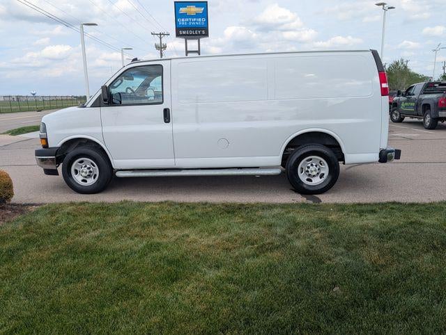 2024 Chevrolet Express Cargo 2500 Base