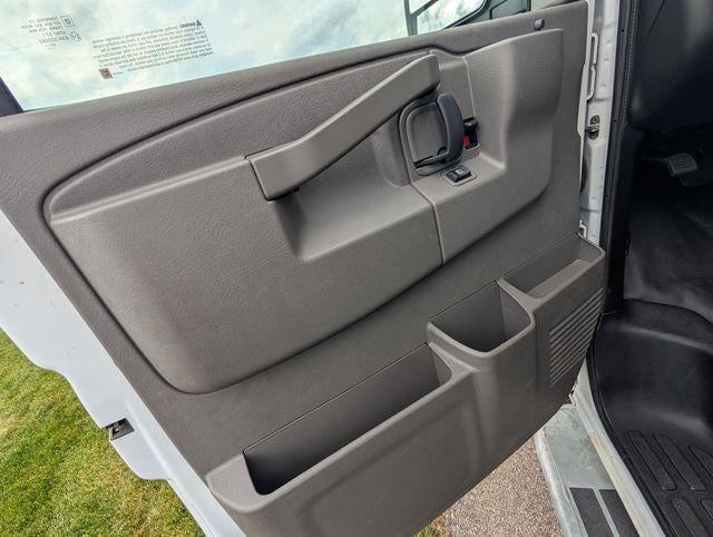 2024 Chevrolet Express Cargo 2500 Base