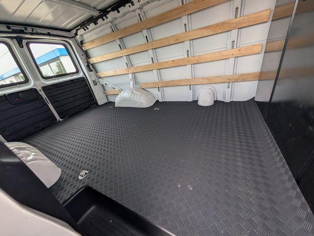 2024 Chevrolet Express Cargo 2500 Base