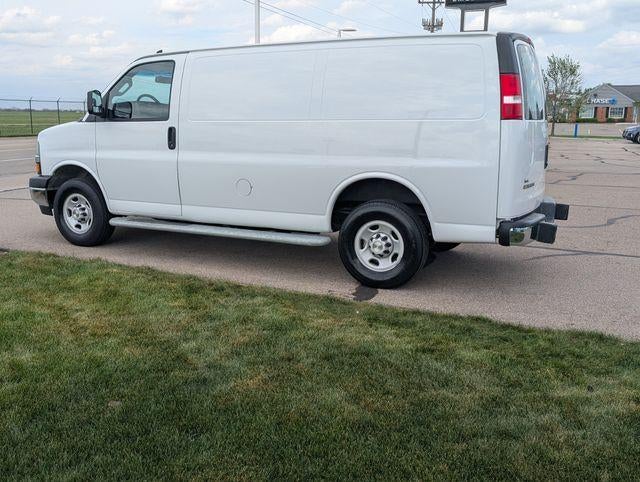2024 Chevrolet Express Cargo 2500 Base