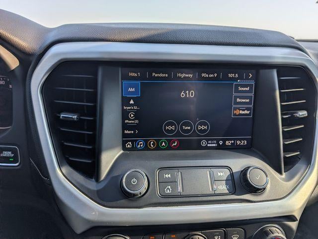 2021 GMC Acadia SLT