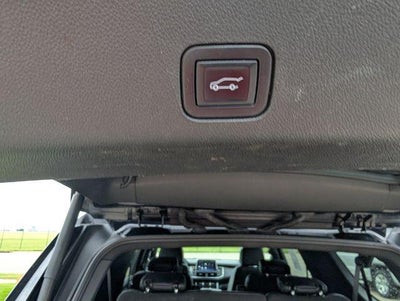 2022 Chevrolet Suburban LT