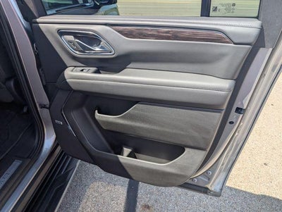 2024 Chevrolet Suburban LT