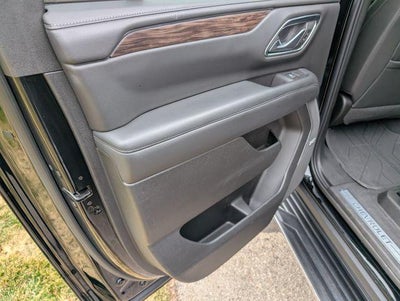 2022 Chevrolet Suburban LT