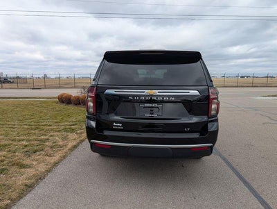 2022 Chevrolet Suburban LT