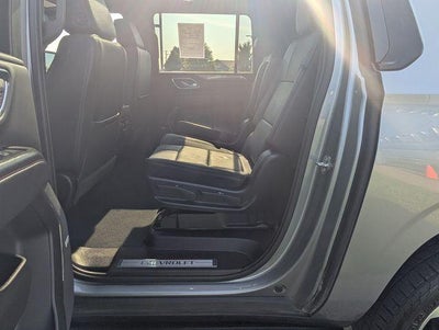 2023 Chevrolet Suburban RST