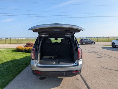 2023 Chevrolet Suburban RST