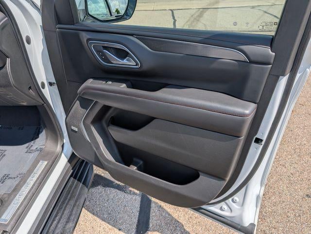 2022 Chevrolet Suburban RST