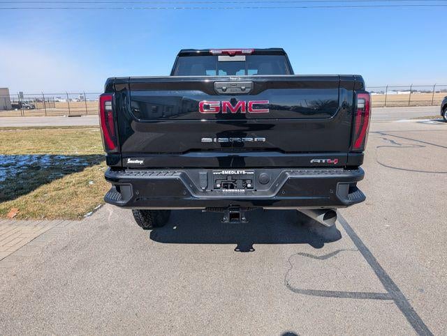 2024 GMC Sierra 2500 HD AT4