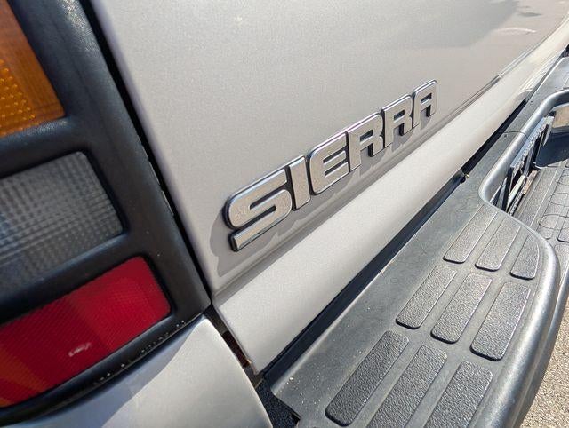 2004 GMC Sierra 3500 HD DRW SLT