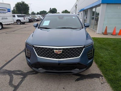 2025 Cadillac XT4 Premium Luxury