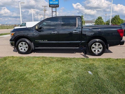 2019 Nissan Titan SV