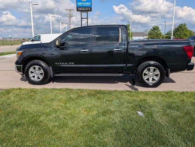 2019 Nissan Titan SV