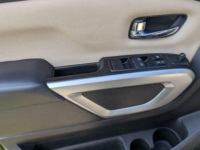 2019 Nissan Titan SV