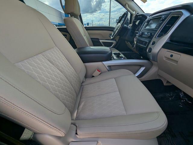 2019 Nissan Titan SV