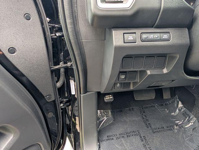 2022 Nissan Frontier SV - Photo 12