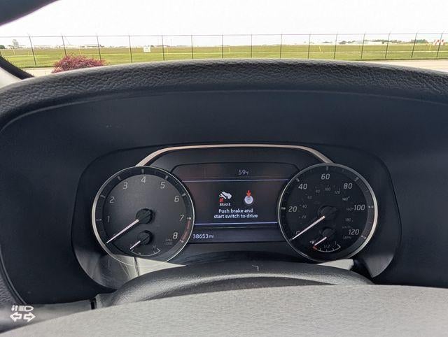 2022 Nissan Frontier SV