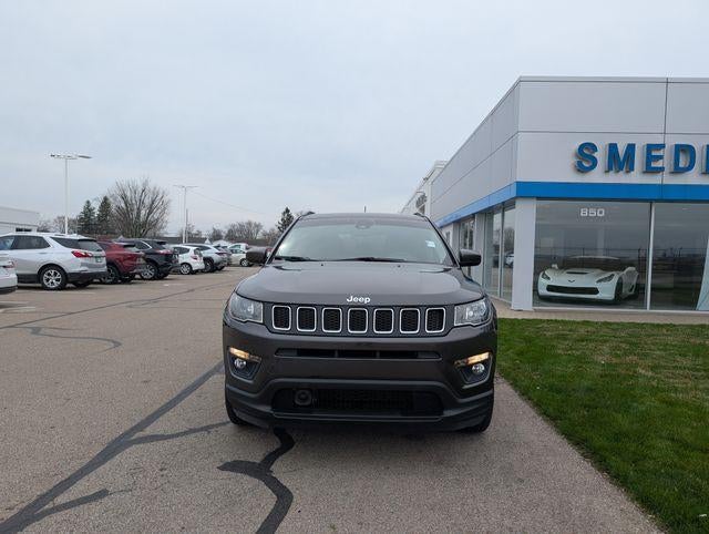 2020 Jeep Compass Latitude w/Sun/Safety Pkg