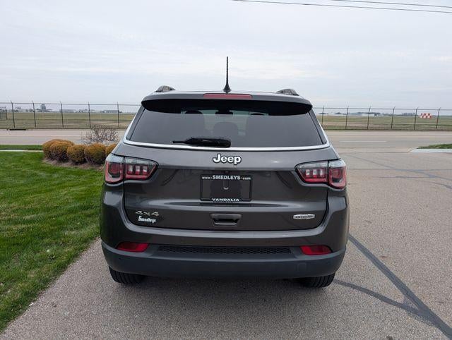 2020 Jeep Compass Latitude w/Sun/Safety Pkg