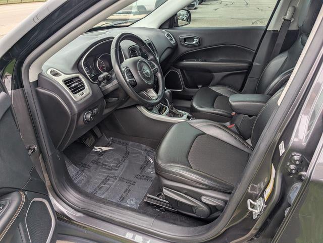 2020 Jeep Compass Latitude w/Sun/Safety Pkg