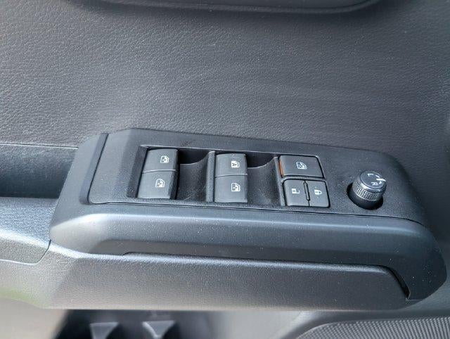 2022 Toyota Tacoma 4WD SR