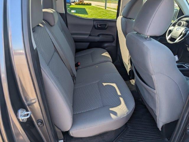 2022 Toyota Tacoma 4WD SR