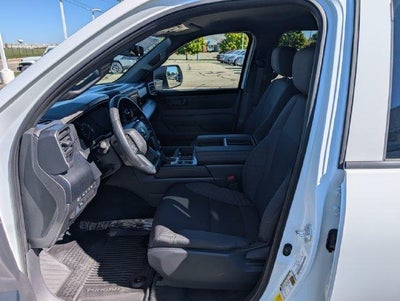 2025 Toyota Tundra 4WD SR