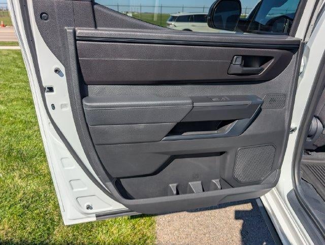 2025 Toyota Tundra 4WD SR