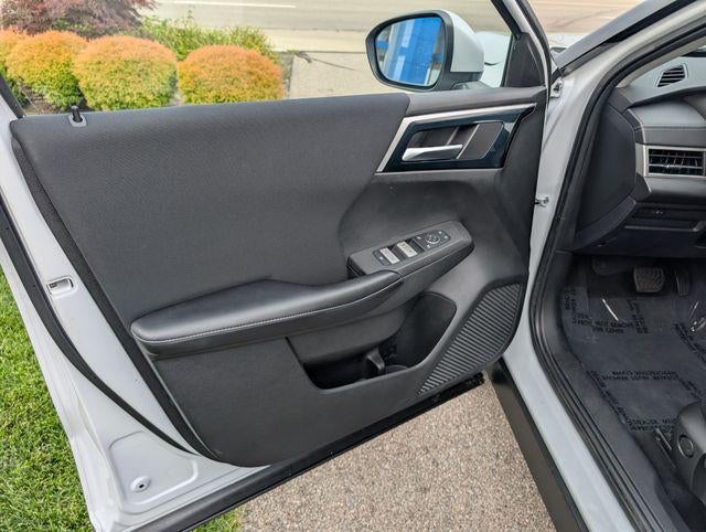 2022 Mitsubishi Outlander ES