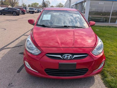 2012 Hyundai Accent SE